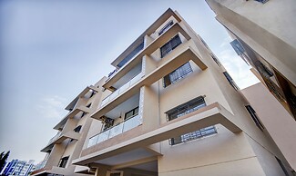 Treebo Sayaji Residency