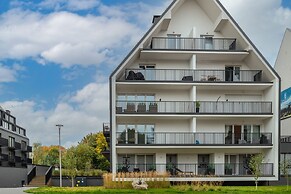 Kolo Brzegu Apartments by Renters