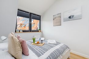 Kolo Brzegu Apartments by Renters