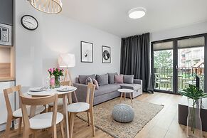 Kolo Brzegu Apartments by Renters