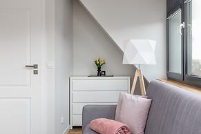 Kolo Brzegu Apartments by Renters