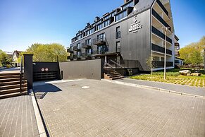 Kolo Brzegu Apartments by Renters