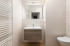 Kolo Brzegu Apartments by Renters