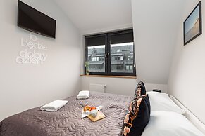 Kolo Brzegu Apartments by Renters