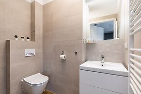 Kolo Brzegu Apartments by Renters