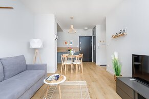 Kolo Brzegu Apartments by Renters