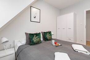 Kolo Brzegu Apartments by Renters