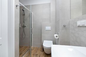 Kolo Brzegu Apartments by Renters