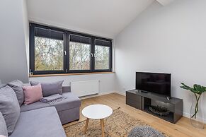 Kolo Brzegu Apartments by Renters