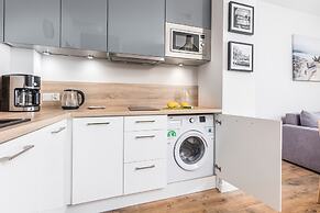 Kolo Brzegu Apartments by Renters
