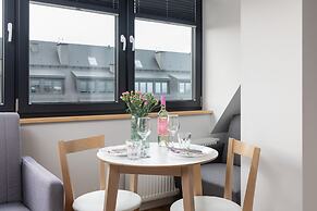 Kolo Brzegu Apartments by Renters