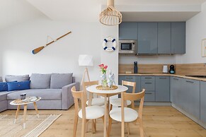 Kolo Brzegu Apartments by Renters