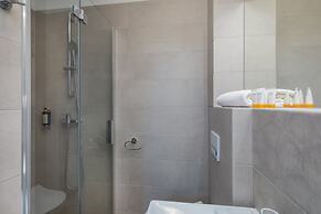 Kolo Brzegu Apartments by Renters