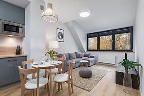 Kolo Brzegu Apartments by Renters