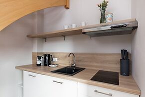 Kolo Brzegu Apartments by Renters