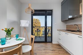 Kolo Brzegu Apartments by Renters