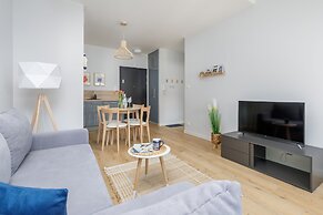 Kolo Brzegu Apartments by Renters