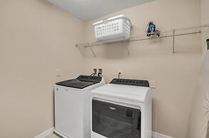 Solterra Resort Great For Families Near Disney! 5 Bedroom Villa by Red