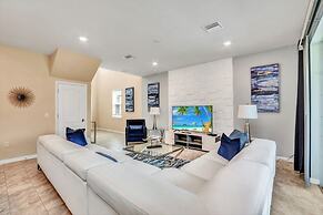 Solterra Resort Great For Families Near Disney! 5 Bedroom Villa by Red