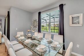 Solterra Resort Great For Families Near Disney! 5 Bedroom Villa by Red