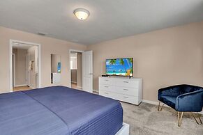 Solterra Resort Great For Families Near Disney! 5 Bedroom Villa by Red