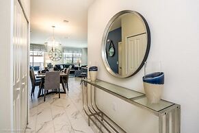 Luxury 5 Bed Townhome With Pool 5 Bedroom Townhouse by RedAwning