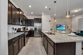 Brand New Home In Top Rated Resort Solterra 5 Bedroom Townhouse by Red