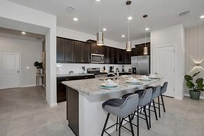 Brand New Home In Top Rated Resort Solterra 5 Bedroom Townhouse by Red