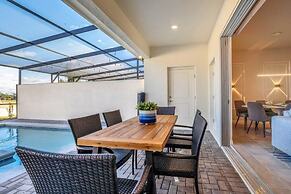 Brand New Home In Top Rated Resort Solterra 5 Bedroom Townhouse by Red