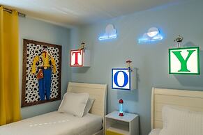 Brand New Home In Top Rated Resort Solterra 5 Bedroom Townhouse by Red