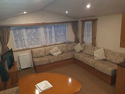 Beautiful 3-bedrooms Static Caravan Holiday Home