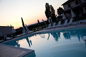 Le Rondini apt With Shared Pool