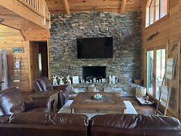 Alligator Alley Six Bedroom House