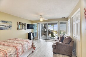 Seaside Pointe by Book That Condo