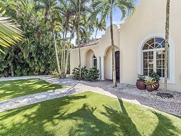 Casa Captiva