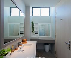 The Bridge Luxury Villa