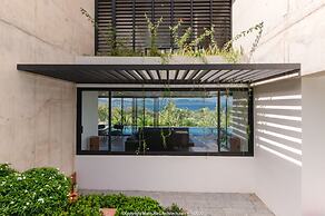 The Bridge Luxury Villa