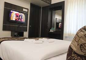 Viswa Residency by Azalea