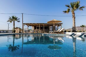 Naxos Finest Hotel & Villas