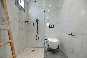 Naxos Finest Hotel & Villas