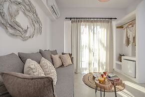 Naxos Finest Hotel & Villas