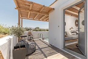 Naxos Finest Hotel & Villas