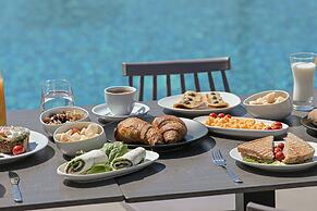 Naxos Finest Hotel & Villas