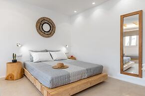 Naxos Finest Hotel & Villas