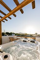 Naxos Finest Hotel & Villas