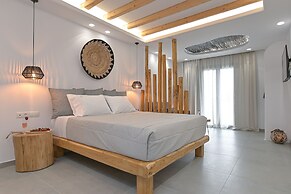 Naxos Finest Hotel & Villas