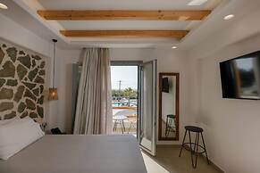 Naxos Finest Hotel & Villas