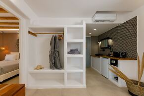 Naxos Finest Hotel & Villas