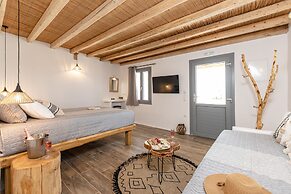 Naxos Finest Hotel & Villas