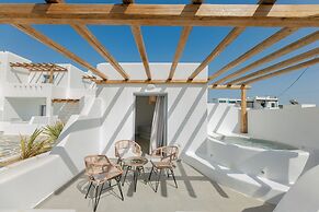 Naxos Finest Hotel & Villas